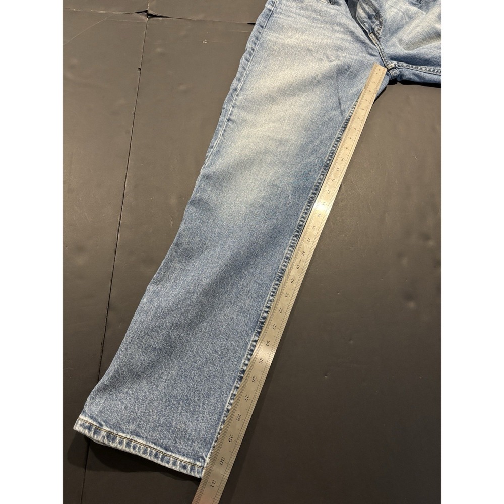 Levi's 514 Straight Fit Jeans Men's 34x32 Light Wash Denim - Picture 3 of 9
